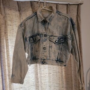 90s Vintage Calvin Klein womens jacket ✨️